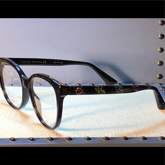 Sold‼️Gucci Glasses GG0329O - Picture 4 of 8